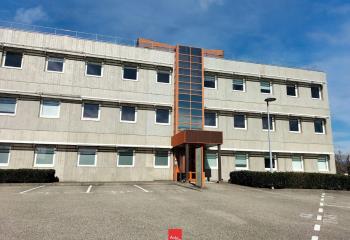 Bureaux à la location immeuble Calypso à  à Échirolles - 38130