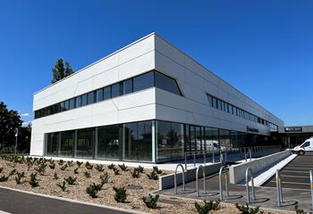 Location bureaux - Proche rue principale et Pôle Santé
