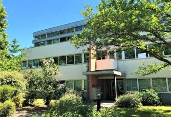 Location bureaux - Proche Aéroport, autoroute et transports  à Entzheim - 67960