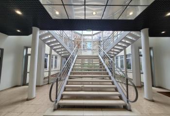 Location bureaux - Proche Francilienne et autoroute