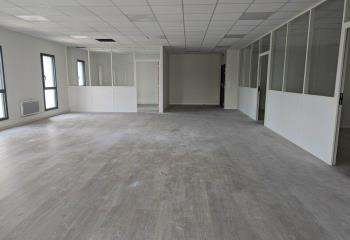 Location bureaux - Proche ZA et accès PMR