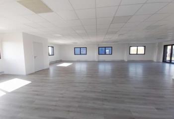 Location bureau Gazeran (78125) - 161 m²  à Gazeran - 78125
