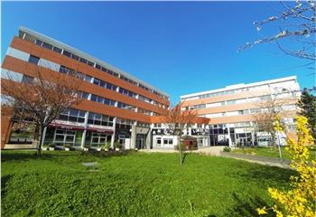 Bureaux lumineux à louer à - Proche RER A86 et A15  à Gennevilliers - 92230