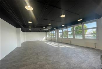 Location bureaux - Proximité RER D  à Goussainville - 95190