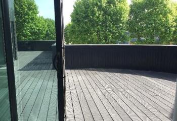 Location bureaux - Proche A6 et N104  à Grigny - 91350