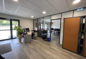 Louer des bureaux - Zone d'activité du Long Buisson  à Guichainville - 27930