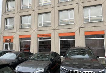Location de bureaux commerciaux à Saint-Pierre-des-Corps  à Joué-lès-Tours - 37300