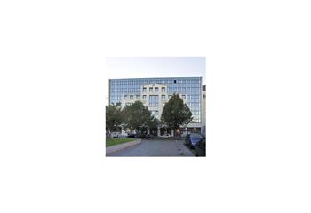 Location bureaux - Proche gare RER et périphérique  à La Plaine Saint-Denis - 93210