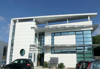 Location bureaux - Proche Vieux Port, gare TGV et université  à La Rochelle - 17000