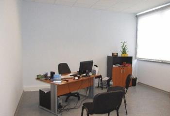 Location bureaux - Proche A20, Châteauroux, Limoges  à La Souterraine - 23300