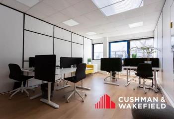Location bureaux - Proche cinéma Gaumont et périphérique  à Labège - 31670