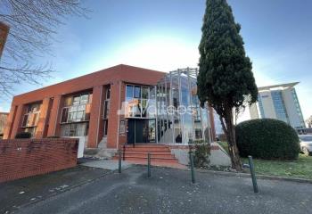 Location bureaux - Proche sortie n°19 et bus ligne 79  à Labège - 31670