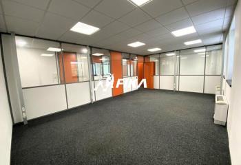 Location bureaux - Proche Toulouse, métro et autoroutes  à Labège - 31670