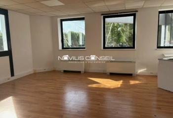 Bureaux à louer - Immeuble visible  à Labège - 31670