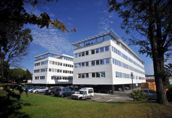 Location bureaux - Proche Centre des Congrès ENOVA et futur métro  à Labège - 31670