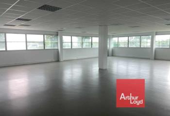 Location de bureaux immeuble Regent Park 2 à  à Labège - 31670