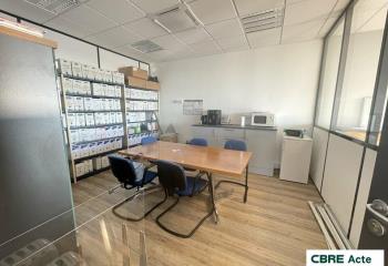 Bureaux à louer - Proche autoroute et commerces  à Laxou - 54520