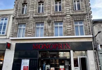 Location bureaux - Proche tramway et bus  au Bouscat - 33110