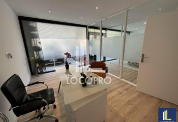Location salle de consultation - Proche boulevard Carnot  au Cannet - 06110
