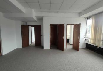 Location bureau Le Chesnay (78150) - 118 m²