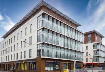 Location bureaux - Proximité gare et transports en commun  au Mans - 72000