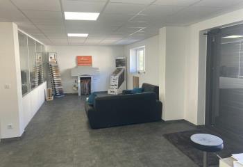 Location bureaux - Proche A41 et Ligne Express C9
