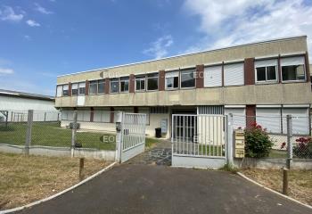 Location bureaux - Proche gare et autoroutes  aux Clayes-sous-Bois - 78340
