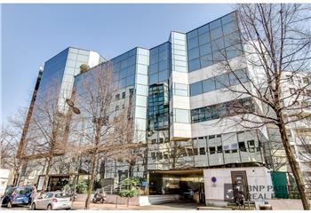 Location bureaux - Proche Quais de Seine et métro Pont de Levallois