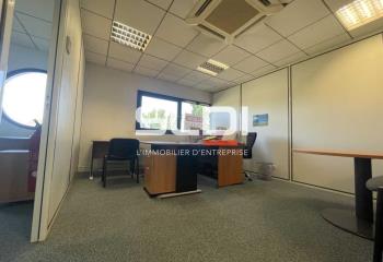 Location bureau (69400) - 73 m²  à Limas - 69400