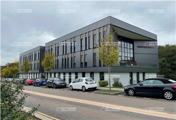 Location bureaux - Proche Techlid et transports  à Limonest - 69760