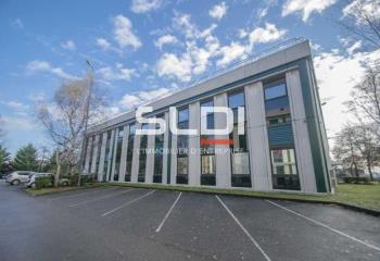 Location bureaux - Proche Lyon, A6, Lyon St Exupéry et TGV  à Limonest - 69760