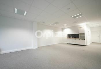 Location bureau (69760) - 144 m²  à Limonest - 69760