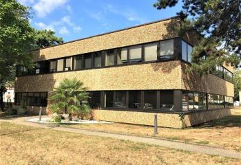 Location bureaux - Parc des Tanneries, proche Strasbourg et aéroport  à Lingolsheim - 67380