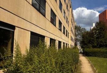 Location bureaux - Proche RER A et bus  à Lognes - 77185