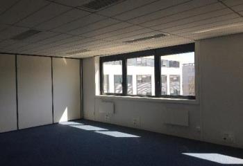 Location bureaux - Proche A4 et RER A  à Lognes - 77185