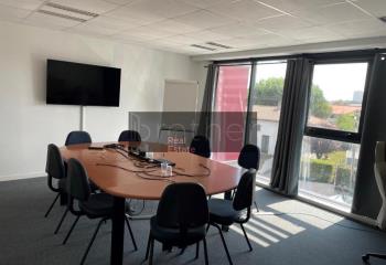 Location de bureau - rive droite - cadre professionnel dynamique  à Lormont - 33310