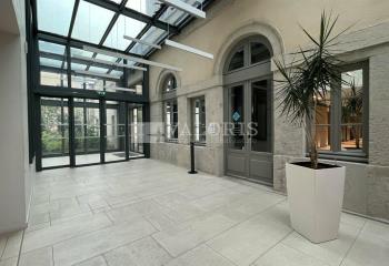 Bureaux à louer - Proche gare Perrache, tram, métro et bus  à Lyon 2 - 69002