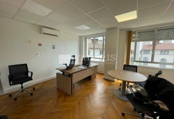 Location bureaux - Proche métro Bellecour et bus  à Lyon 2 - 69002
