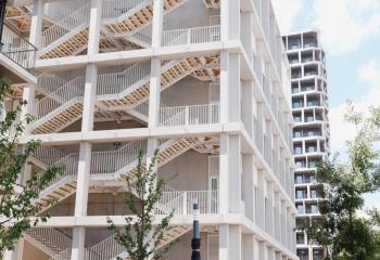 Location bureaux - Confluence, proche A6, tramway et gare Perrache  à Lyon 2 - 69002