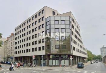Location bureaux - Proche métro Brotteaux et tram Charpennes  à Lyon 6 - 69006