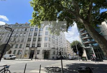 Location bureaux - Parc de la Tête d'Or, proche métro et tram  à Lyon 6 - 69006