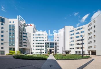 Location de bureaux Gerland - Deux plateaux en dernier étage  à Lyon 7 - 69007