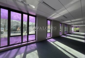 Location bureaux - Proche métro Jean Jaurès et tramway T2  à Lyon 7 - 69007