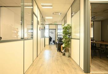 Location bureaux à - Métro Jean Macé et Gerland - Accès A7  à Lyon 7 - 69007