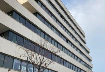 Location bureaux - Gerland, proche transports et commerces  à Lyon 7 - 69007