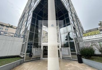 Bureaux à louer - Accès métro D  à Lyon 8 - 69008