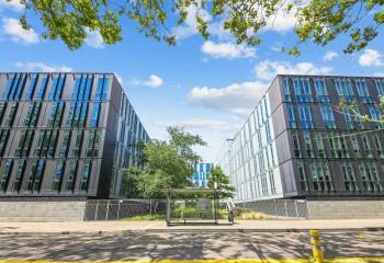 Bureaux à la location dans - Immeuble Universaone  à Lyon 9 - 69009
