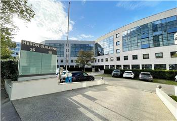 Location bureaux - Proche métro et bus, accès rue  à Lyon 9 - 69009
