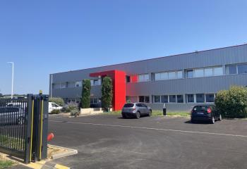 Bureau à louer en zone industrielle  à Mâcon - 71000