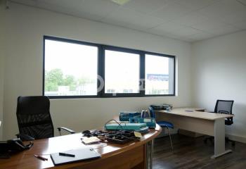 Location bureau - Proche D16 et D306